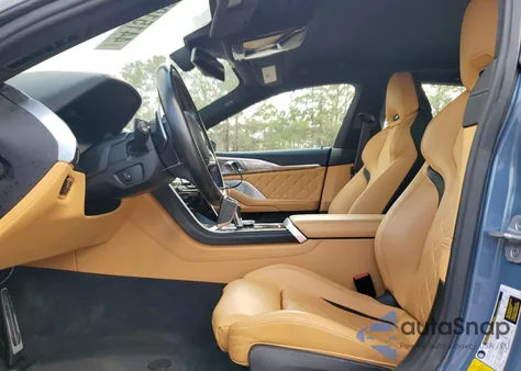 2022 BMW M8 z USA, uszkodzony, nr VIN WBSGV0C08NCJ05489